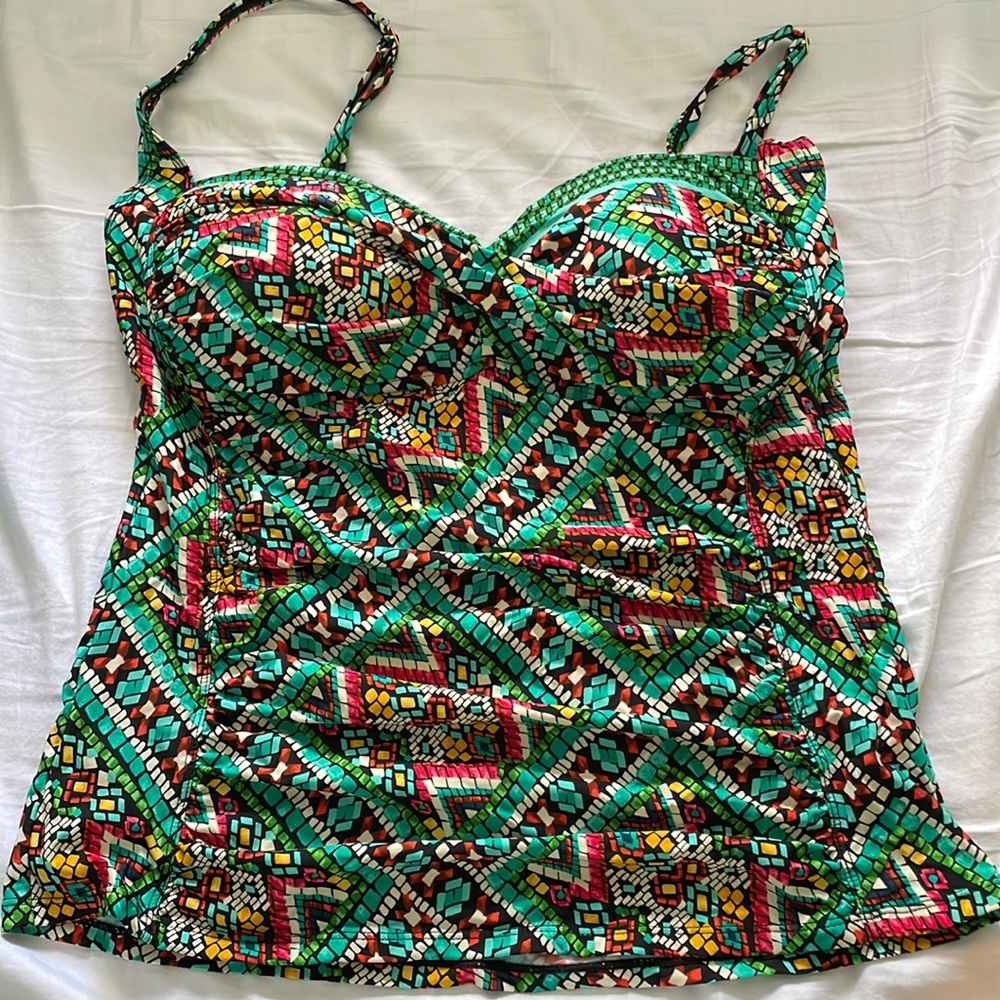 La Blanca tankini top size 14
